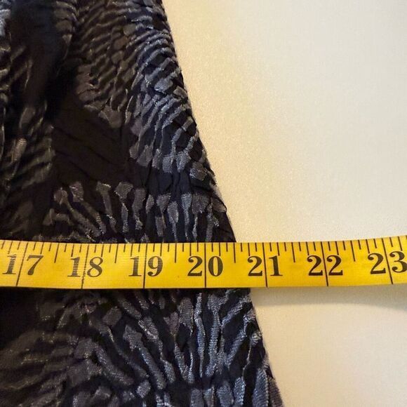 Komarov Black and Gray Velvet Flocked Wrap Dress Size L - Picture 14 of 16